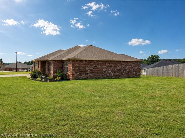 1100 Lavender Road, Fort Smith, AR 72916