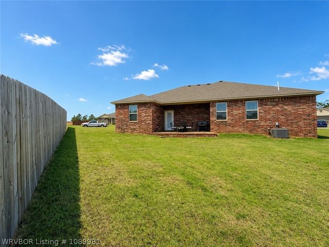 1100 Lavender Road, Fort Smith, AR 72916