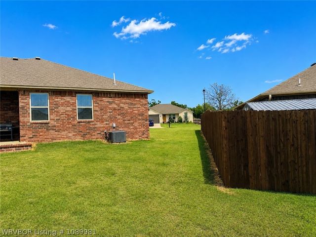 1100 Lavender Road, Fort Smith, AR 72916