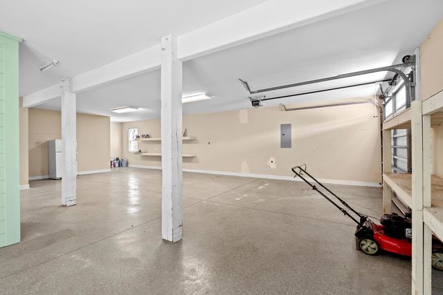 112 Lake Pointe Dr., Murrells Inlet, SC 29576