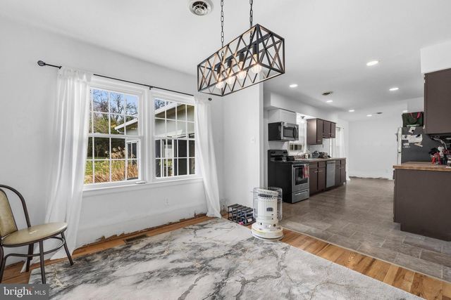 5700 PARK DR, Bowie, MD 20715