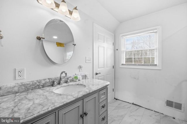 5700 PARK DR, Bowie, MD 20715