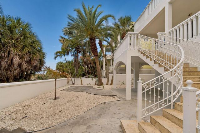 2811 SUNSET WAY, St Pete Beach, FL 33706