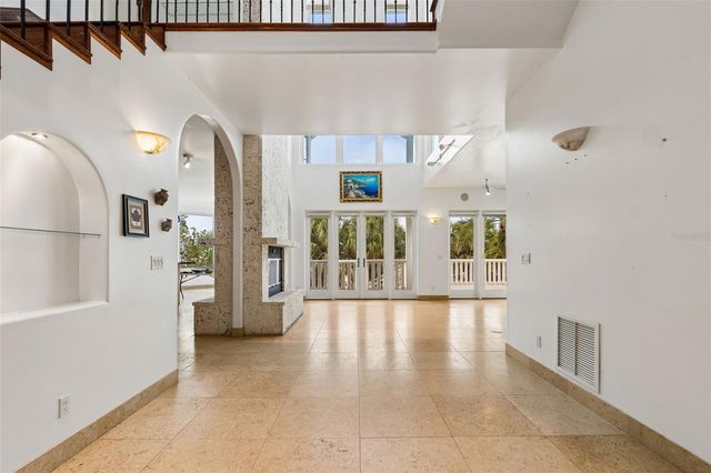 2811 SUNSET WAY, St Pete Beach, FL 33706