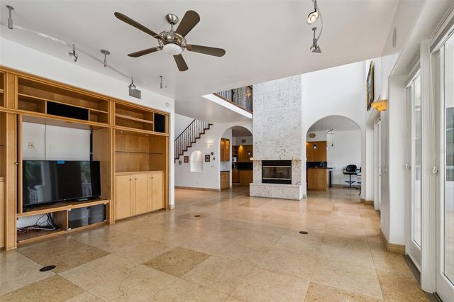 2811 SUNSET WAY, St Pete Beach, FL 33706