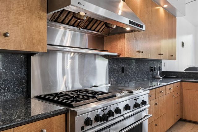 2811 SUNSET WAY, St Pete Beach, FL 33706