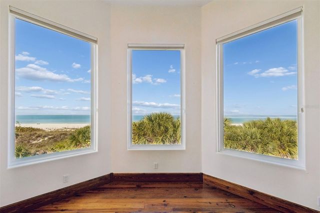 2811 SUNSET WAY, St Pete Beach, FL 33706