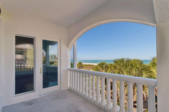 2811 SUNSET WAY, St Pete Beach, FL 33706