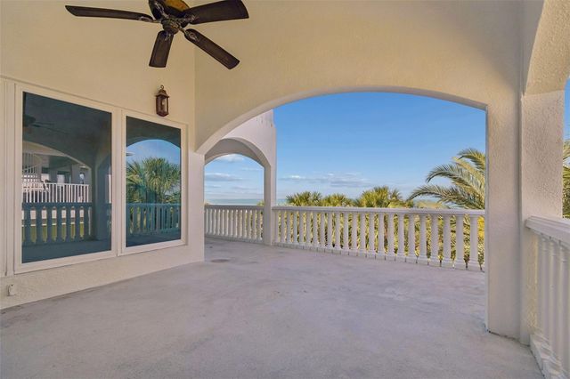 2811 SUNSET WAY, St Pete Beach, FL 33706