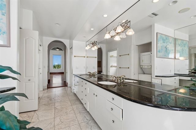 2811 SUNSET WAY, St Pete Beach, FL 33706