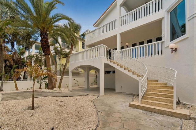 2811 SUNSET WAY, St Pete Beach, FL 33706