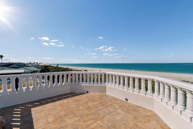 2811 SUNSET WAY, St Pete Beach, FL 33706