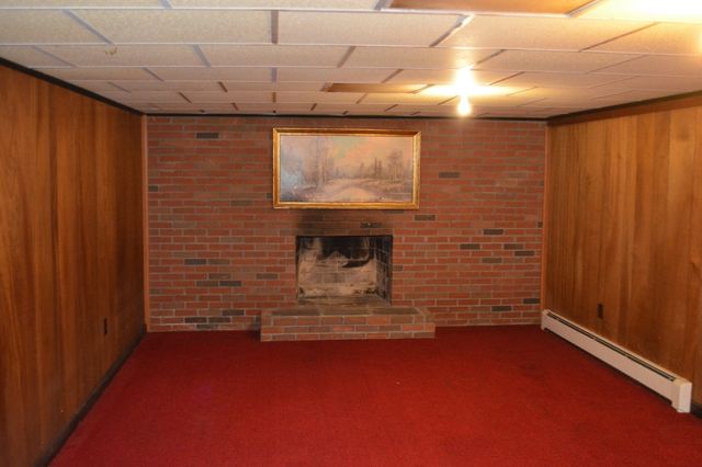 24 Elm St, Franklin, MA 02038