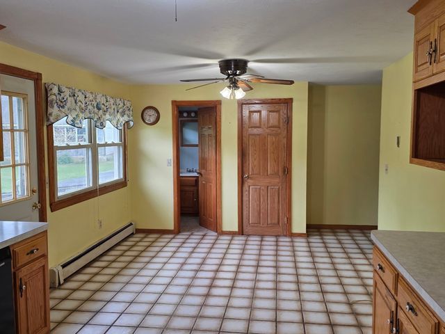 24 Elm St, Franklin, MA 02038