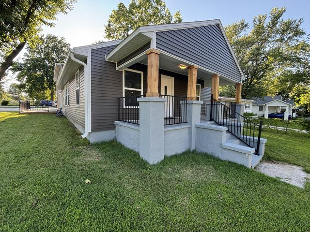 2805 N Grant Avenue, Springfield, MO 65803