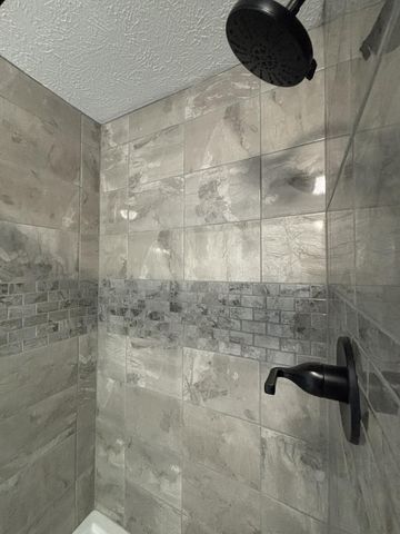 2805 N Grant Avenue, Springfield, MO 65803