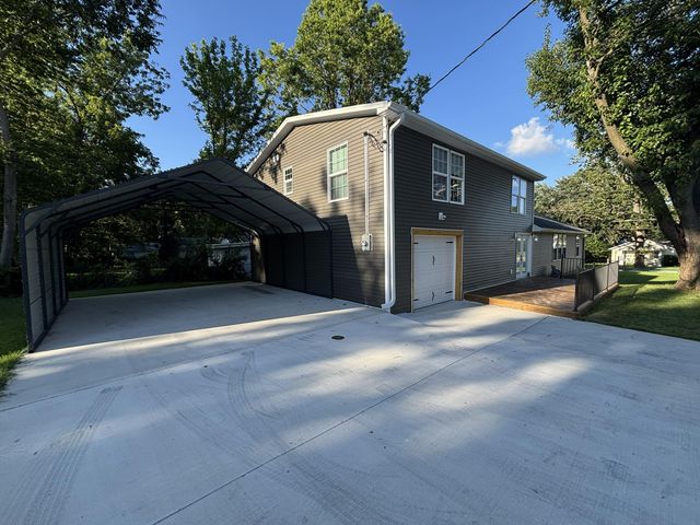 2805 N Grant Avenue, Springfield, MO 65803