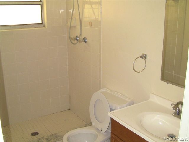 198 W Valerian Place, Beverly Hills, FL 34465