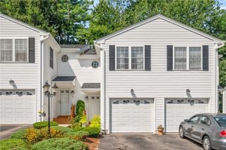 450 Providence Street 9, West Warwick, RI 02893