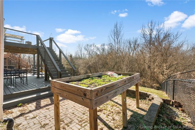 5503 Sky Ridge Road, Charlestown, IN 47111