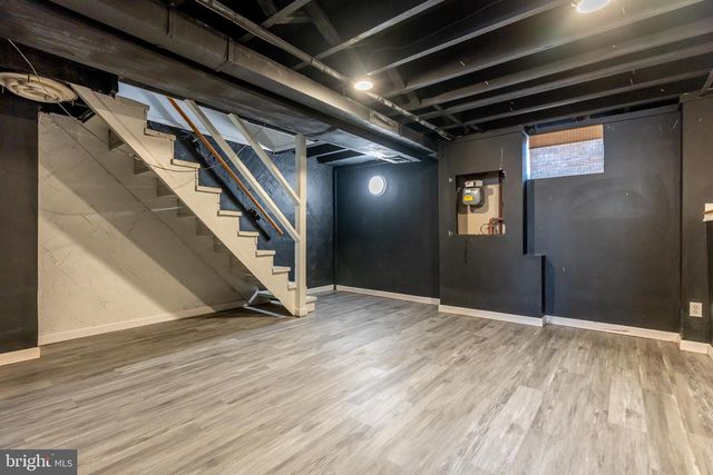 577 WELBROOK, Baltimore, MD 21221