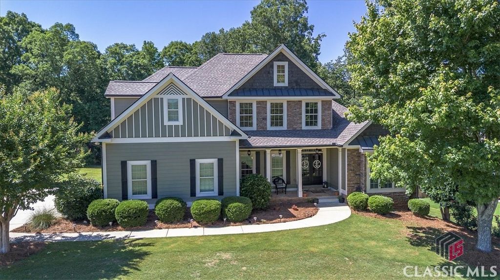 Image 1 of property listing at 1917 Hearthstone Court, Winder, GA 30680