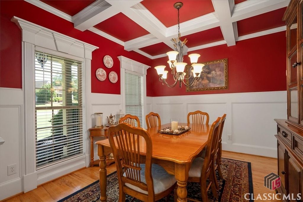 Image 10 of property listing at 1917 Hearthstone Court, Winder, GA 30680