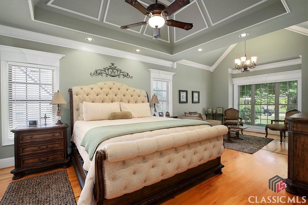 Image 15 of property listing at 1917 Hearthstone Court, Winder, GA 30680