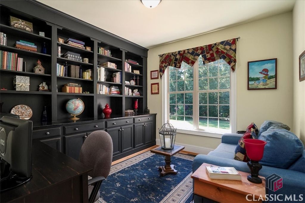 Image 21 of property listing at 1917 Hearthstone Court, Winder, GA 30680