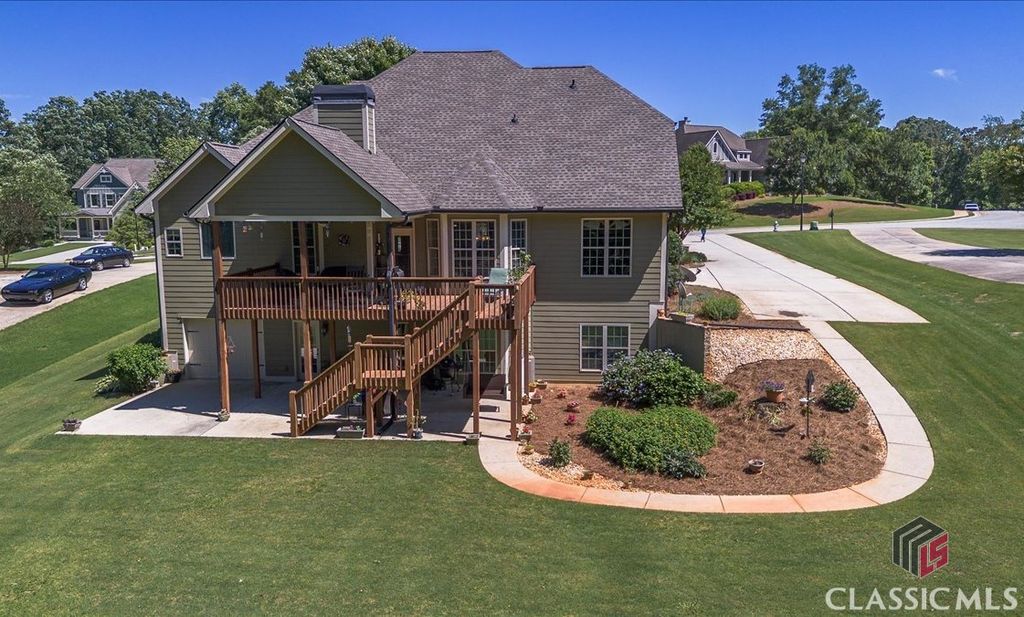 Image 40 of property listing at 1917 Hearthstone Court, Winder, GA 30680
