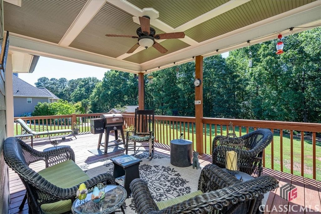 Image 44 of property listing at 1917 Hearthstone Court, Winder, GA 30680