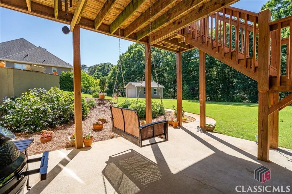 Image 47 of property listing at 1917 Hearthstone Court, Winder, GA 30680