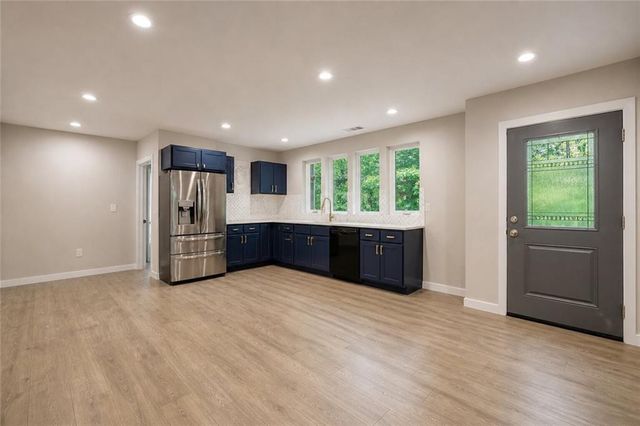 3336 Creatwood Trail SE, Smyrna, GA 30080
