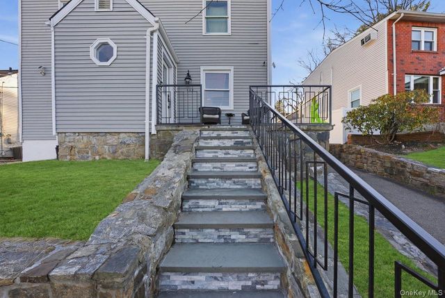 115 Young Avenue, Yonkers, NY 10710