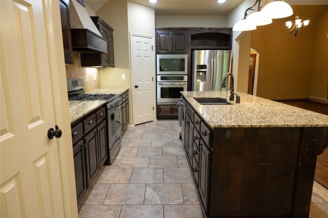 3505 S 18th Street, Broken Arrow, OK 74012