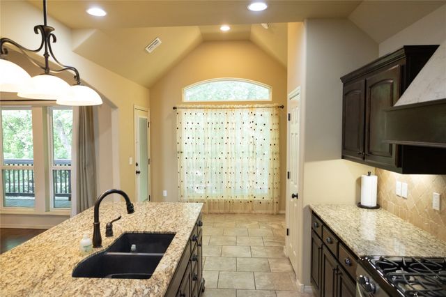 3505 S 18th Street, Broken Arrow, OK 74012