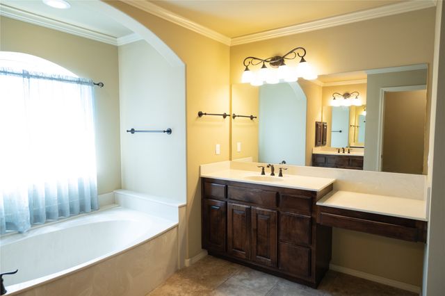 3505 S 18th Street, Broken Arrow, OK 74012