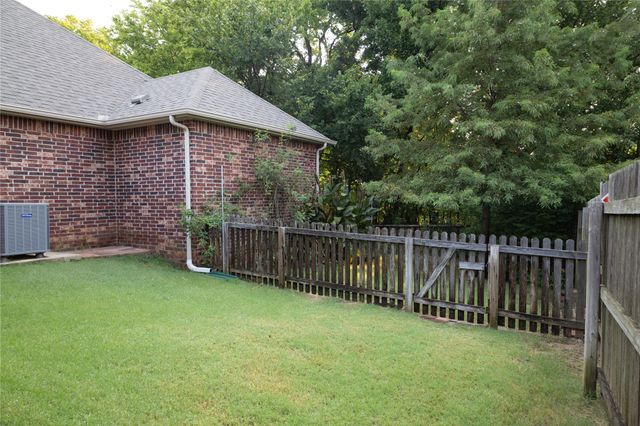 3505 S 18th Street, Broken Arrow, OK 74012