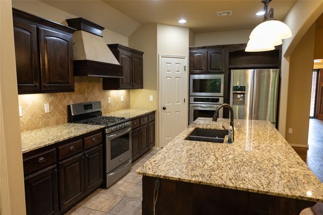 3505 S 18th Street, Broken Arrow, OK 74012
