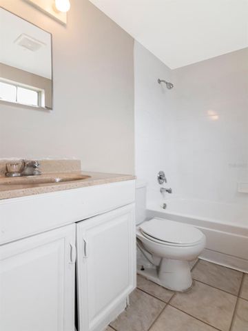104 KARDE LANE A, Brandon, FL 33510