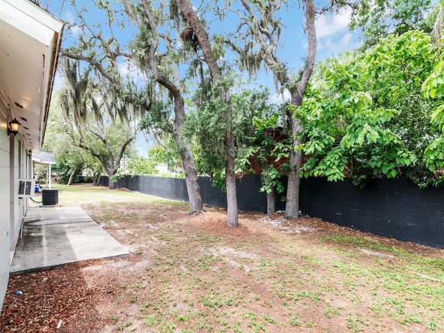 104 KARDE LANE A, Brandon, FL 33510