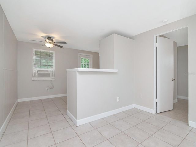 104 KARDE LANE A, Brandon, FL 33510