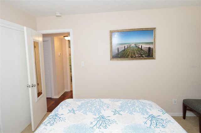 213 SEAHORSE DRIVE SE B, St Petersburg, FL 33705