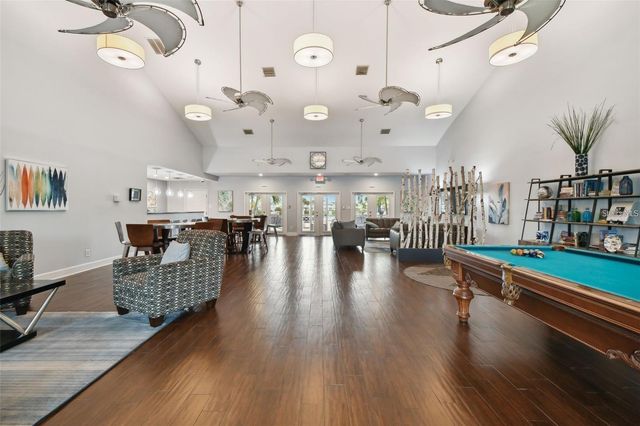 213 SEAHORSE DRIVE SE B, St Petersburg, FL 33705