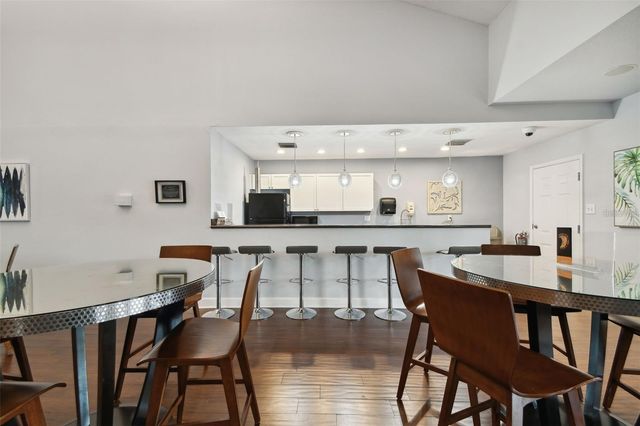 213 SEAHORSE DRIVE SE B, St Petersburg, FL 33705