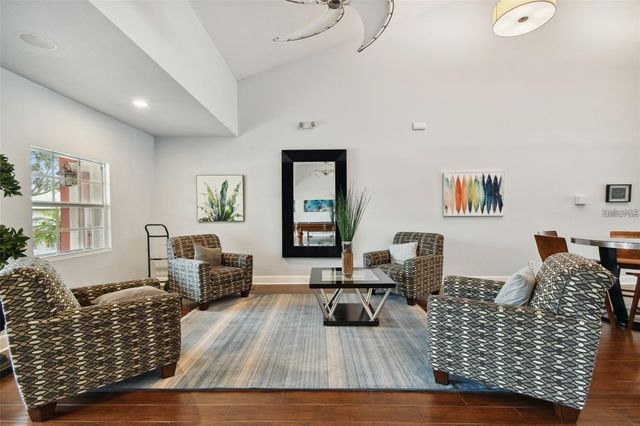 213 SEAHORSE DRIVE SE B, St Petersburg, FL 33705