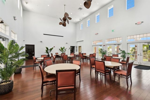 213 SEAHORSE DRIVE SE B, St Petersburg, FL 33705