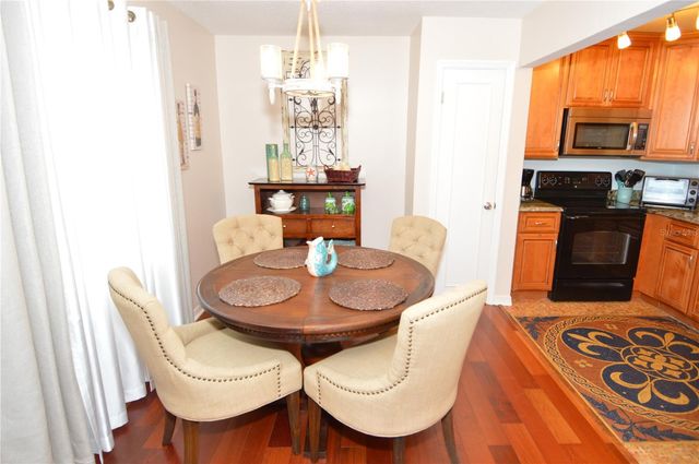 213 SEAHORSE DRIVE SE B, St Petersburg, FL 33705