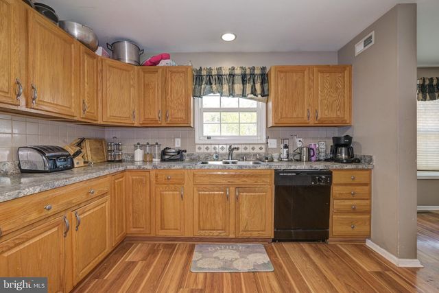 350 GARRETT MORGAN DR, Lawnside, NJ 08045