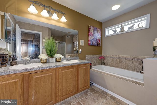 350 GARRETT MORGAN DR, Lawnside, NJ 08045